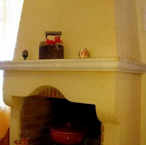 Sea Whispers House 펜션 *